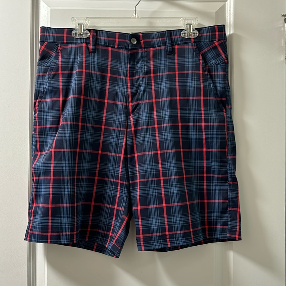 Callaway golf shorts